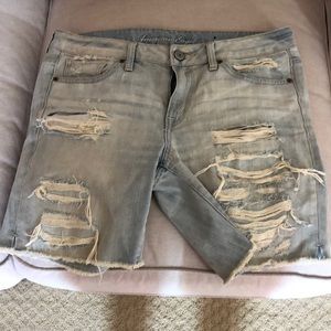 American Eagle distressed shorts